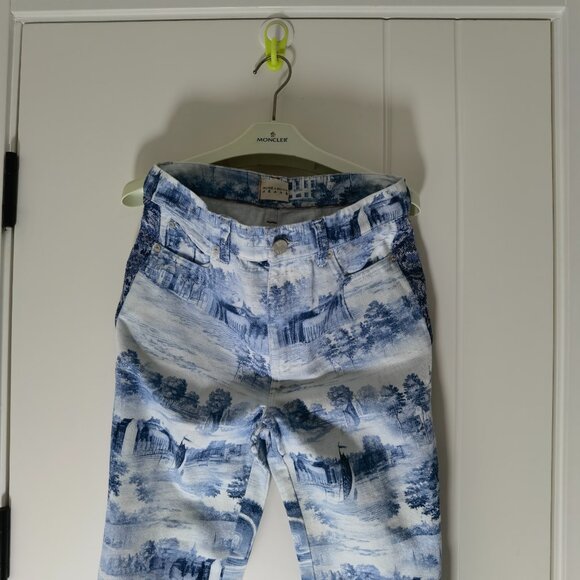 Alice + Olivia weezy printed jean - Picture 3 of 12